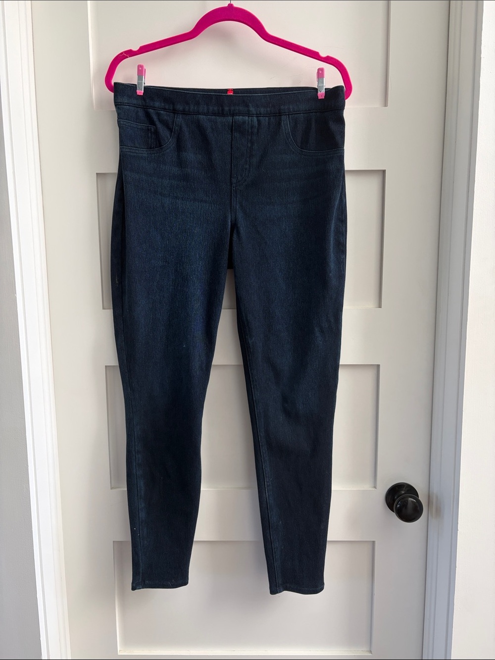 SPANX Red Tag on Dark Blue Denim Waistband size large